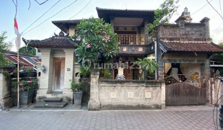 Dijual Rumah di Jln Menuri Area Wr Supratman Denpasar Timur Rumah 2 Lantai Shm Bagus Timur 2