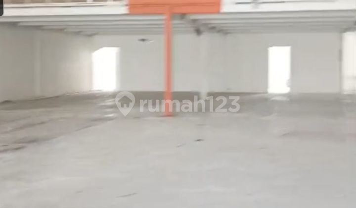 Warehouse 13a for rent on Gunung Galunggung Main Road, Denpasar, Bali. Warehouse at Jl. Gunung Galunggung No. 01, Ubung Kaja, North Denpasar, Denpasar City, Bali, Indonesia, 80116, West Denpasar. 1300.0 m², unfurnished, with SHM (freehold certificate).