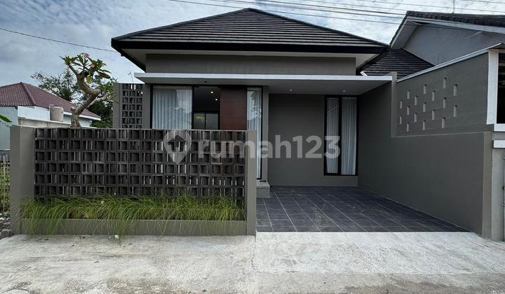 Rumah Cantik Minimalis Akses Premium Bikin Betah Tinggal Disini