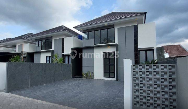 Rumah Modern  Baru di Jl. Wonosalam timur, Sukoharjo, Ngaglik, Sleman, Jogjakarta. Utara PPPG Kesenian, Jl Kaliurang km 12., Ngaglik 2