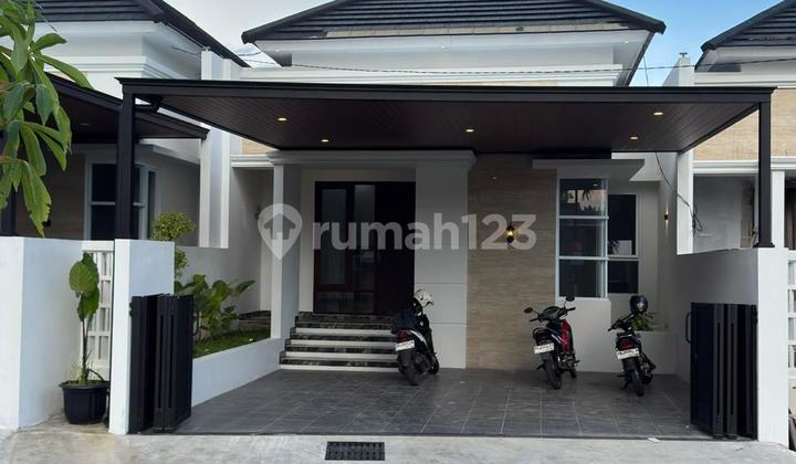 Cluster di Lingkungan Nyaman Lokasi Sangat Strategis