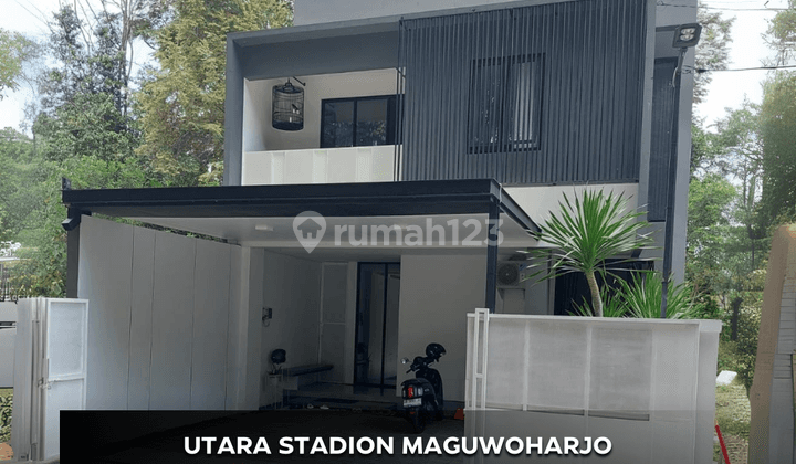 RUMAH MEWAH 2 LANTAI  TANAH LUAS LINGKUNGAN ASRI SEJUK 1