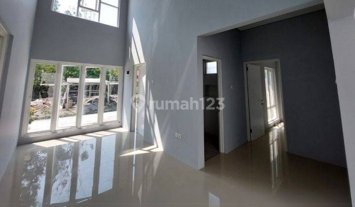 Rumah Modern Tropis di 200m dr Jl Nasional Wates Dekat Kampus Mercubuana dan UMY Dekat SD Budi Mulia Dua Sedayu Dekat ke bandara NYIA, Sedayu 2