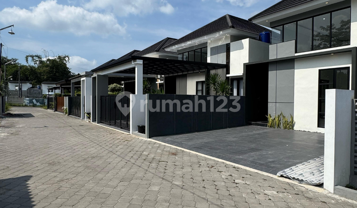  Dijual Rumah Mewah Mini Cluster Timur UII jalan Kaliurang km 13 Jogjakarta 2