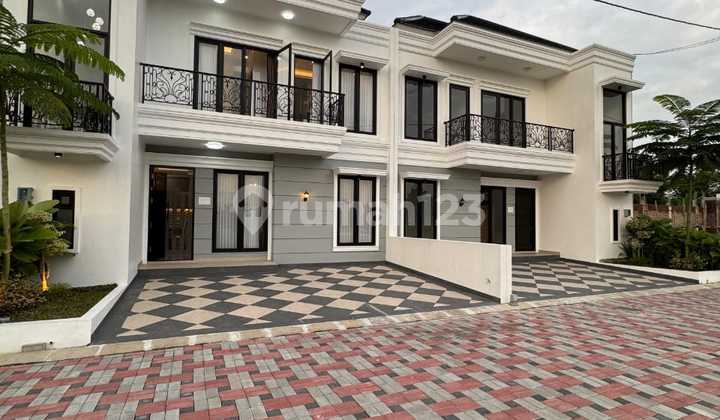 Hunian Nuansa American Classic Dalam Perumahan Mewah Strategis 2