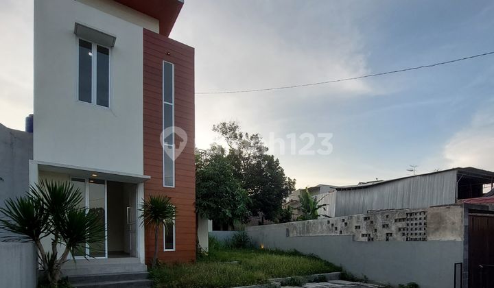 Rumah Huni Timur Pasar Stan (Timur Jogja Bay) Sleman 2