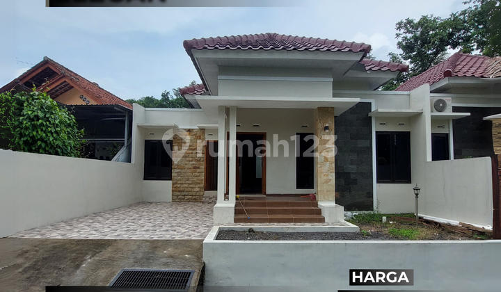 Minimalis Simpel Elegan Timur Kampus UII Dekat Pasar Jangkang