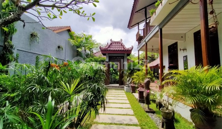 Di jual Rumah Antik, tanah luas 2