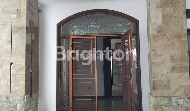 di jual rumah mewah kelapa gading pinggir jalan raya 1