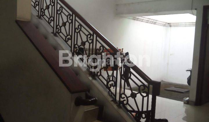 rumah mewah di pinggir jalan kelapa gading 2