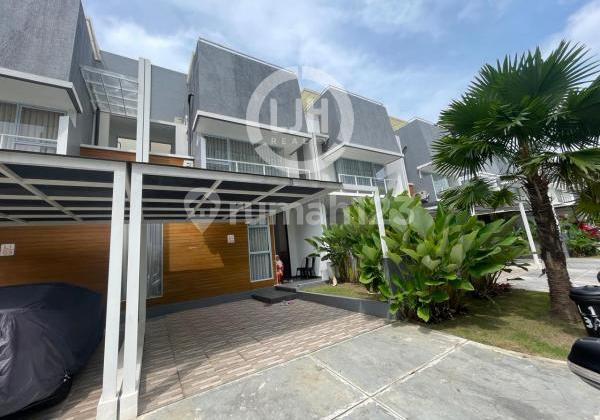 For Rent House in Golf Residence 3 Sukajadi 1