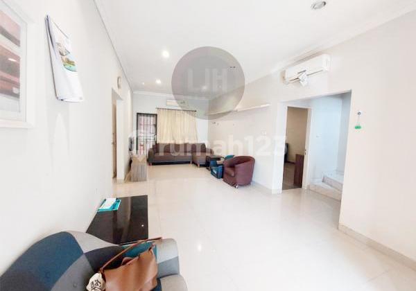 Disewakan Rumah 2 Lantai Taman Dutamas Batam 2