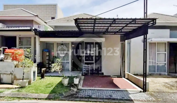 Dijual Rumah di Perumahan Royal Grande Batam Center