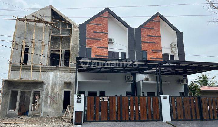 Rumah Gaya Industrial Lokasi Dkt Smarco 2