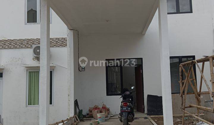 Rumah Unfurnished Baru SHM - Sertifikat Hak Milik 1