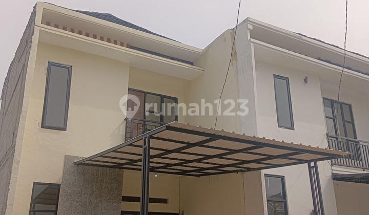 Harga Terjangkau Rumah 2 Lantai Free Design Dan Balkon 2