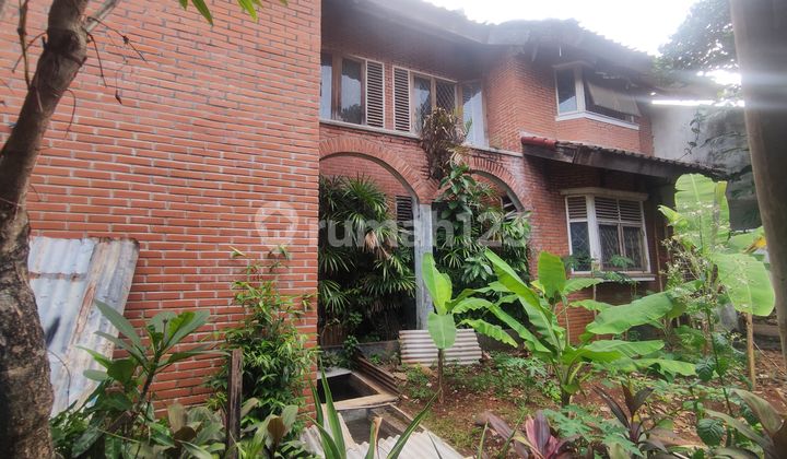 Dijual Cepat dan Murah Tanah Hook + Bangunan Lokasi Strategis Dekat LRT Harjamukti Cibubur