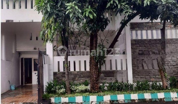 For Sale Spacious House In Harapan Indah Bekasi