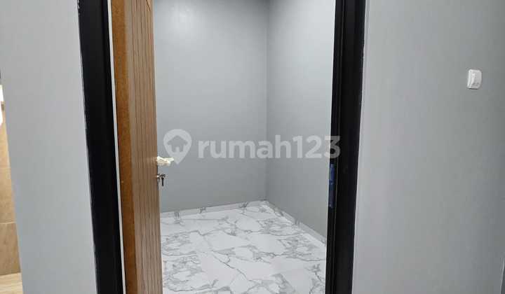 For Sale New Ready-to-Occupy House in Vila Indah Permai, North Bekasi For Sale New Ready-to-Occupy House in Vila Indah Permai, North Bekasi