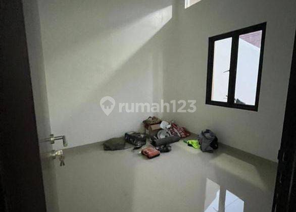 Dijual Rumah Baru Cantik di Duta Harapan Bekasi  2