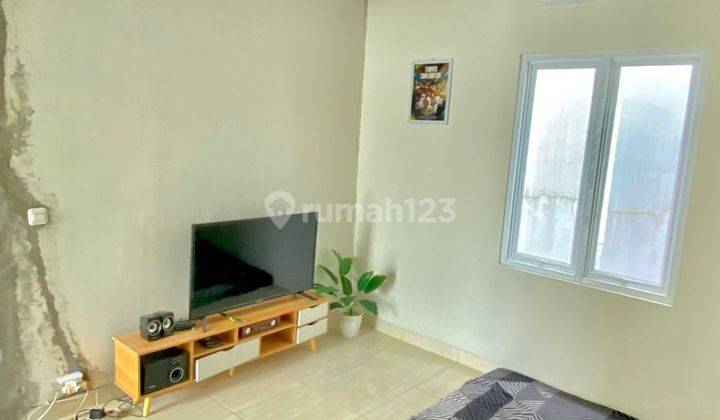 Rumah 2 Lantai Cantik Siap Huni Di Serpong 2