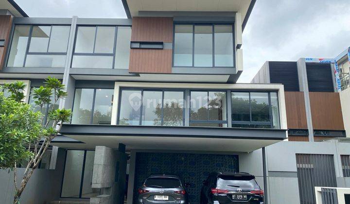 Dijual Rumah Mewah Lyndon di Navapark Bsd City 3 Lantai Semi Furnished 26M Nego 1