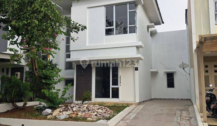 Disewakan Rumah furnished  Cluster Azalea Gading Serpong 1