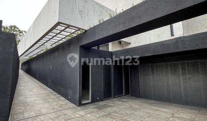 Rumah Baru Tropical Modern Serasa Resort Ampera Kemang Cilandak 2