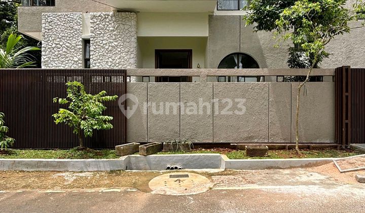 Bangunan Baru Dalam Komplek Cilandak Dekat Citos dan Tol