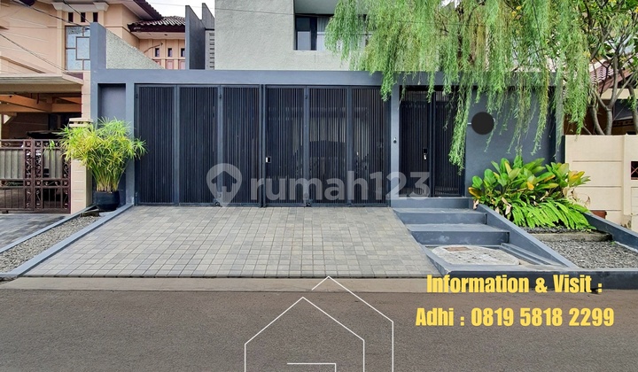 Rumah 2 Lantai Banyak Ruangan Dalam Komplek Jalan Lebar Bebas Banjir Rumah 2 Lantai Banyak Ruangan Dalam Komplek Jalan Lebar Bebas Banjir
