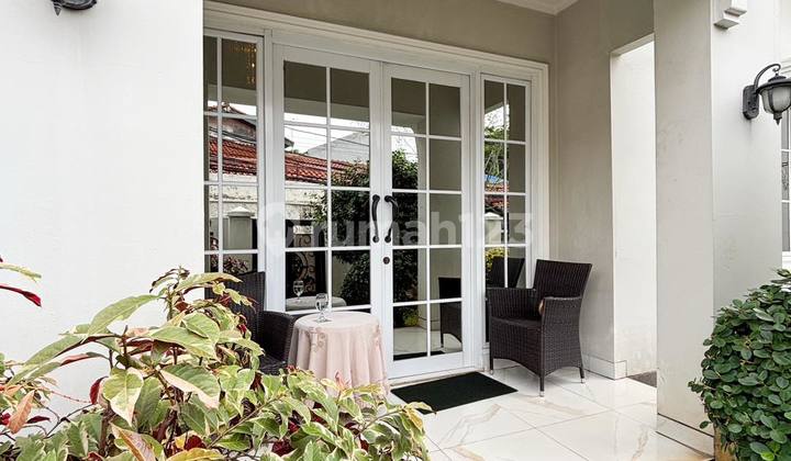 Design Klasik Area Perumahan Posisi Hook Dekat Cbd Kuningan 2