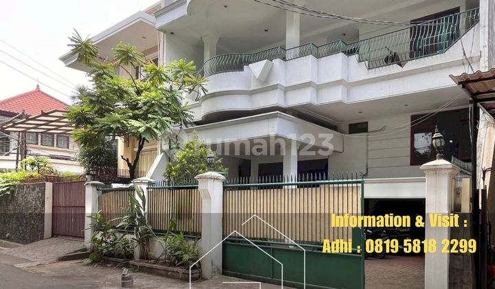 Rumah Strategis Dekat Senopati Scbd Bisa Untuk Usaha