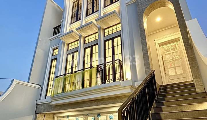 Bangunan Baru 3 Lantai Halaman Belakang Luas Di Ampera Cilandak 2