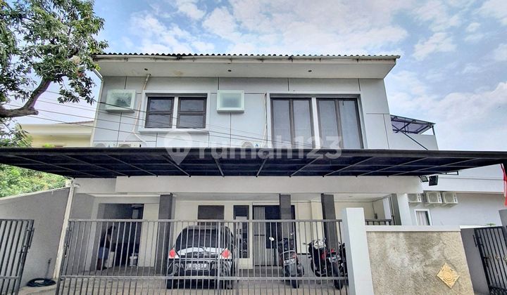 Exclusive Boarding Near SCBD Complete Facilities 1