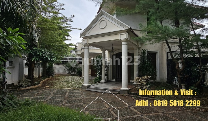 Rumah Mewah Klasik Posisi Hook Dekat Senopati Scbd 1