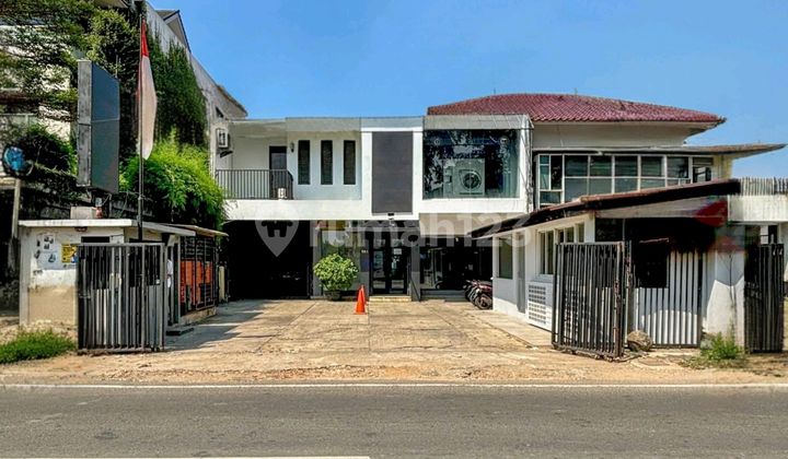 Bangunan 2 Lantai Pinggir Jalan Raya Kemang Cocok Untuk Komersil