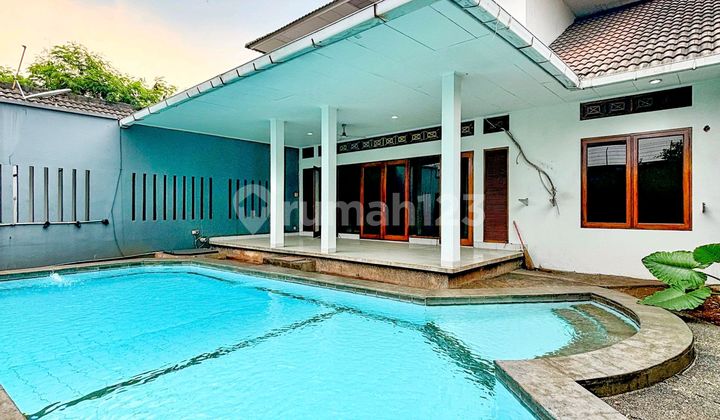 Rumah 2 Lantai Jalan Lebar Dekat Tol Dan Mrt Cilandak