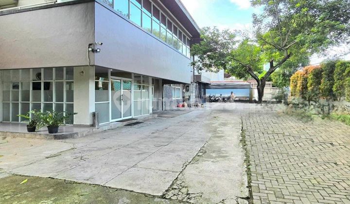 Commercial Building in Brawijaya Area Suitable for Offices, Clinics, and Other Business Places