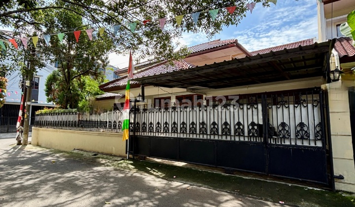 Rarely Available, Spacious House with Hook Position, Wide Road, Near Cipete MRT