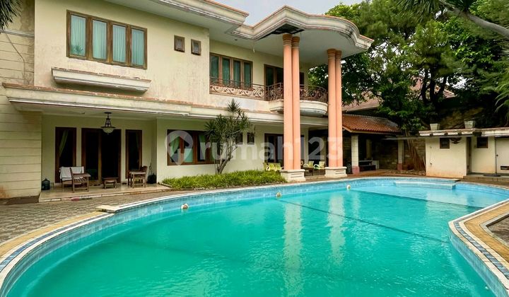 Rumah Luas Permata Hijau Sipa Huni Dekat Senayan