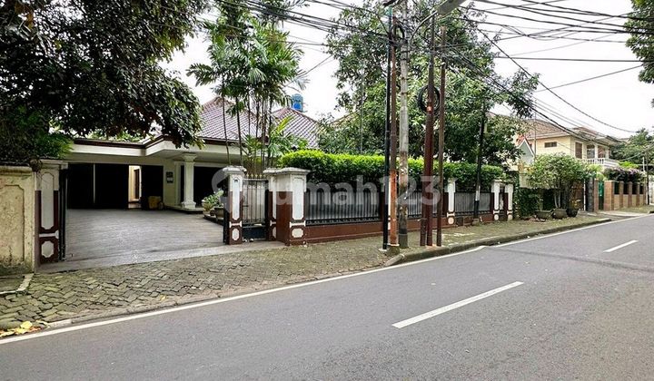Rumah Luas Jalan Lebar Hitung Tanah Di Pusat Kota Menteng