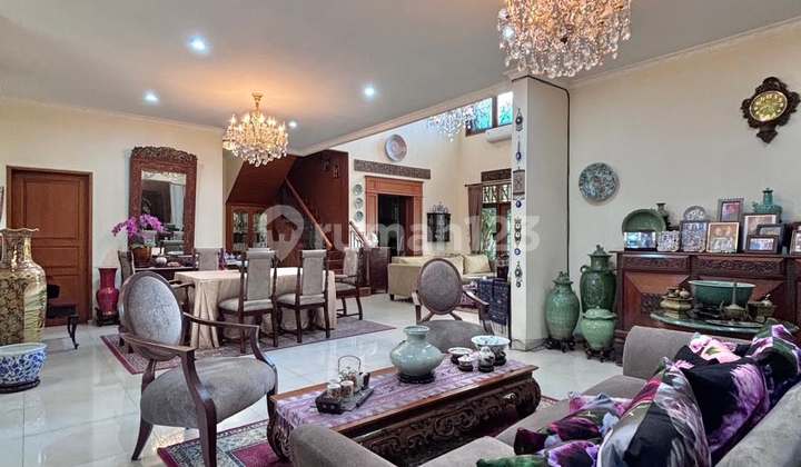 Rumah 2 Lantai Di Pancoran Halaman Puas Jalan Lebar Dekat Kuningan 2