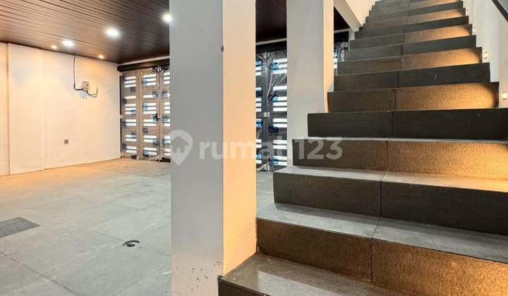 3-Story New House Next to MRT Cilandak Lebak Bulus 2