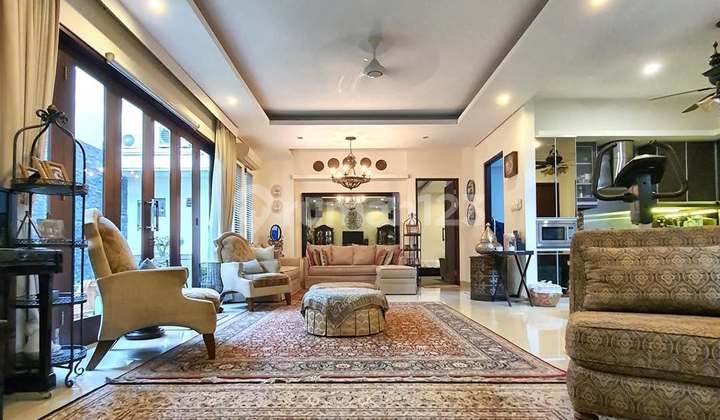 Dalam Townhouse Ada Kolam Renang Dekat Pancoran Kuningan 2