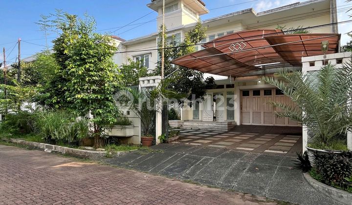 Runah Dalam Kompleks Butuh Renovasi Dekat Mrt Lebak Bulus