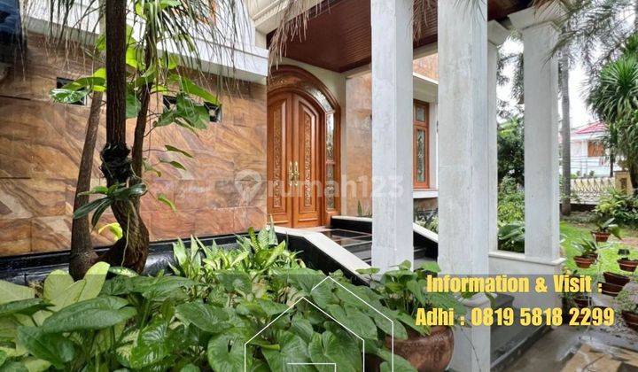 Rumah Mewah Posisi Hook Jalan Lebar Kebayoran Baru 1