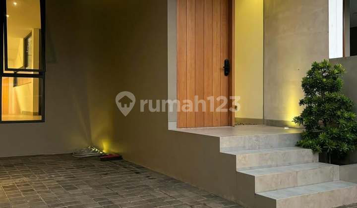 Bangunan Baru Konsep Modern Siap Huni Strategis Pejaten 2