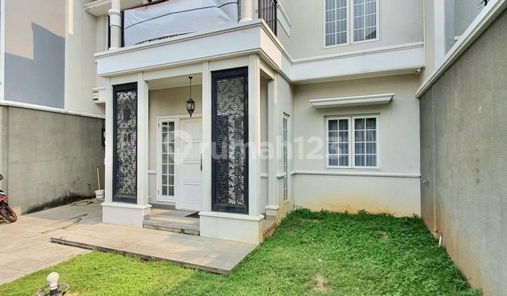 Modern Klasik 2 Lantai Area Perumahan Cempaka Putih 2