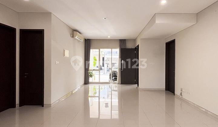 Rumah Modern Minimalis Dalam Kompleks Fasilitas Lengkap Di Lebak Bulus Rumah Modern Minimalis Dalam Kompleks Fasilitas Lengkap Di Lebak Bulus