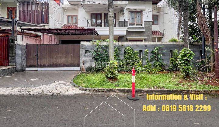 Rumah 2 Lantai Terawat Dekat Kawasan Bisnis Scbd 2